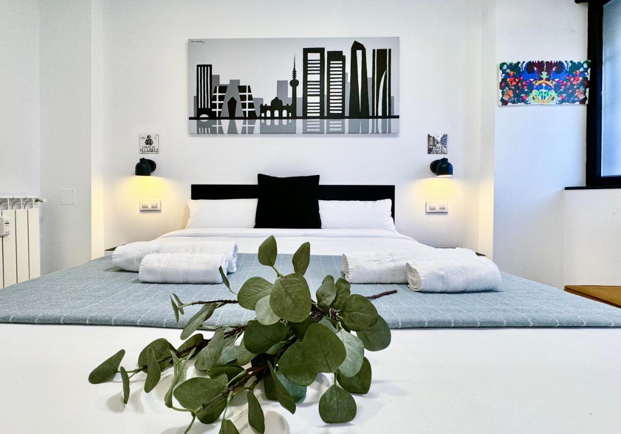 Charming Madrid Principe Pio Apartment Exterior photo